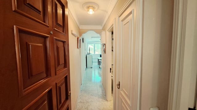 1 soverom Leilighet til salgs i Playa del Inglés, San Bartolomé de Tirajana med svømmebasseng garasje - € 235 000 (Ref: 9841990)