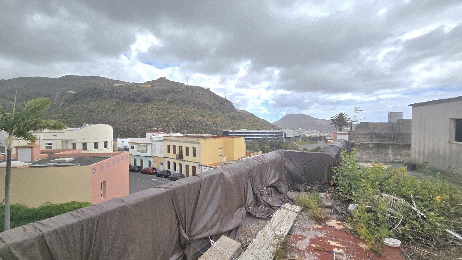 3 bedroom Apartment for sale in Santa Maria de Guia de Gran Canaria with garage - € 89,500 (Ref: 9841991)