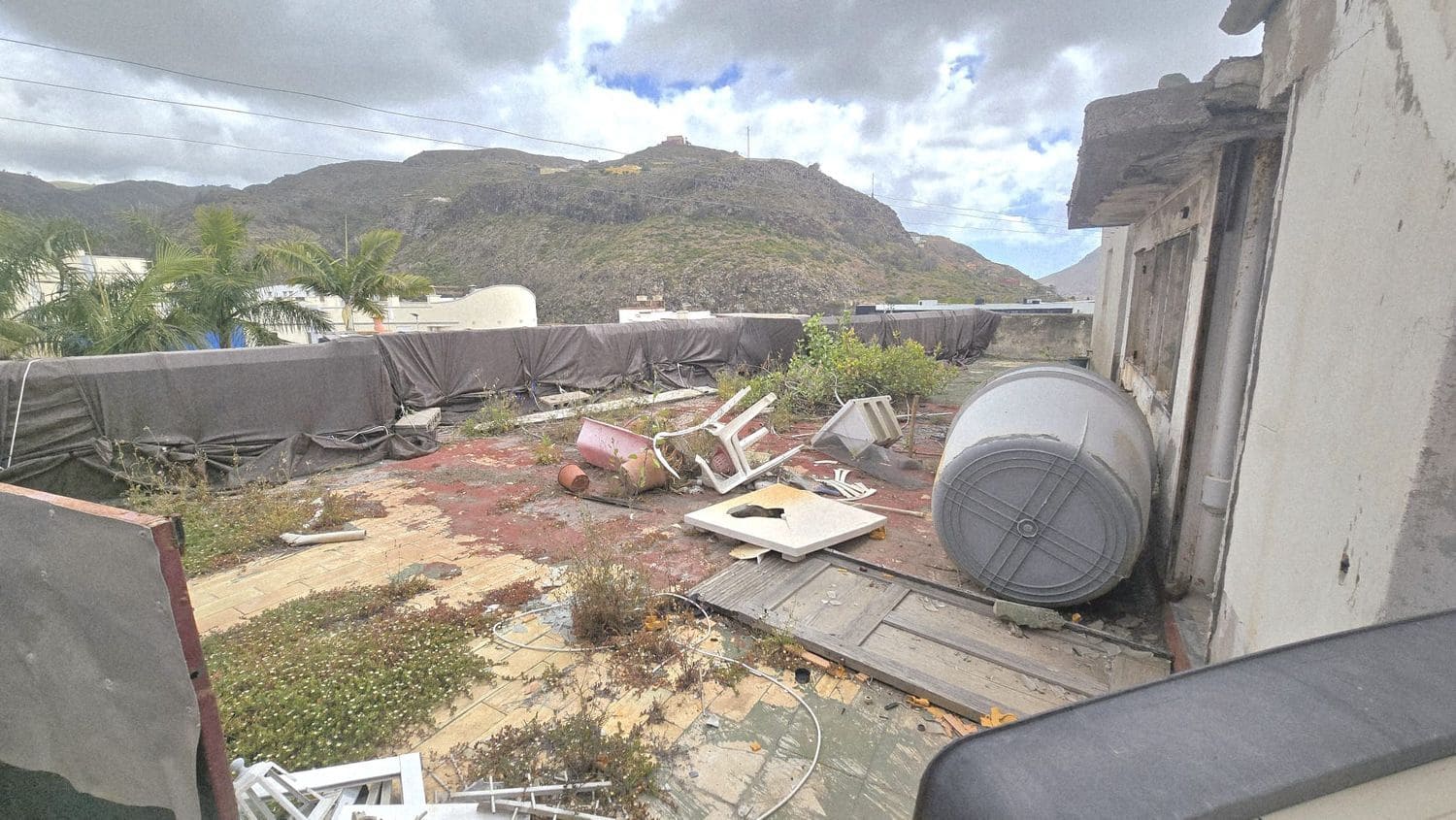 3 bedroom Apartment for sale in Santa Maria de Guia de Gran Canaria with garage - € 89,500 (Ref: 9841991)