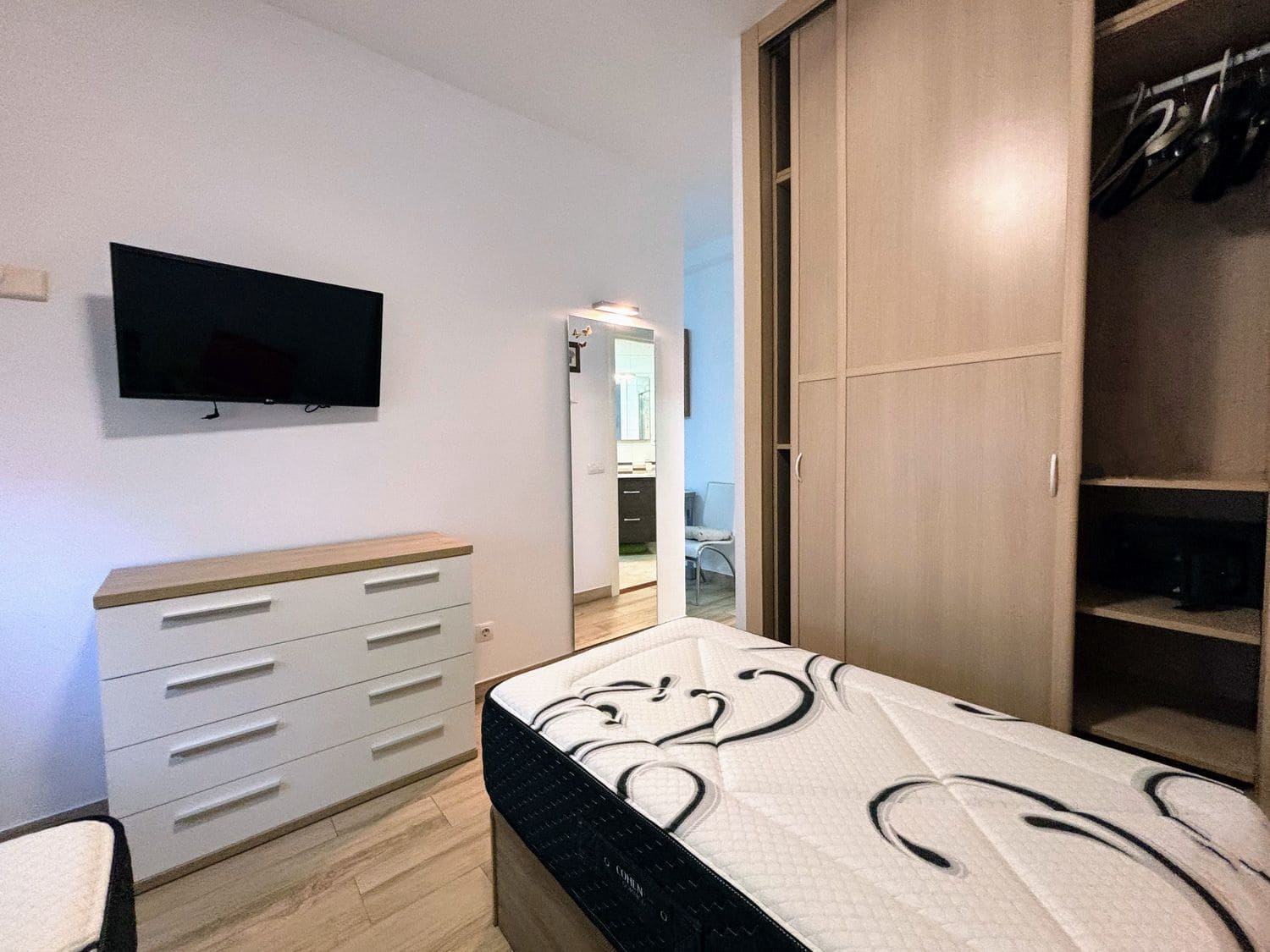 1 bedroom Apartment for rent in Las Palmas de Gran Canaria with garage - € 900 (Ref: 9844709)