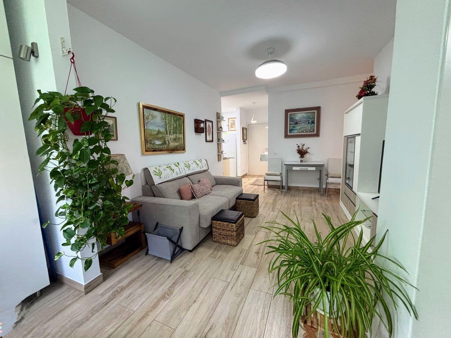 1 bedroom Apartment for rent in Las Palmas de Gran Canaria with garage - € 900 (Ref: 9844709)