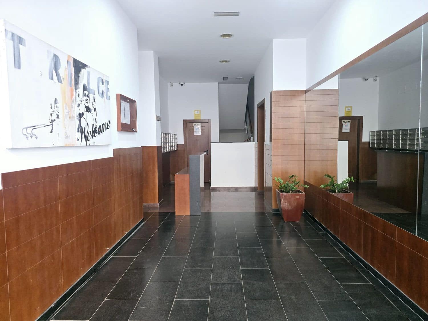 2 bedroom Apartment for rent in Las Palmas de Gran Canaria with garage - € 1,235 (Ref: 9848955)