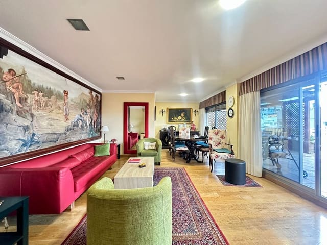 4 soverom Leilighet til salgs i Triana, Las Palmas de Gran Canaria med garasje - € 875 000 (Ref: 9848956)