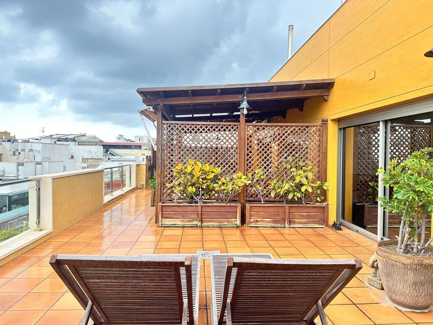 4 soverom Leilighet til salgs i Las Palmas de Gran Canaria med garasje - € 875 000 (Ref: 9848956)