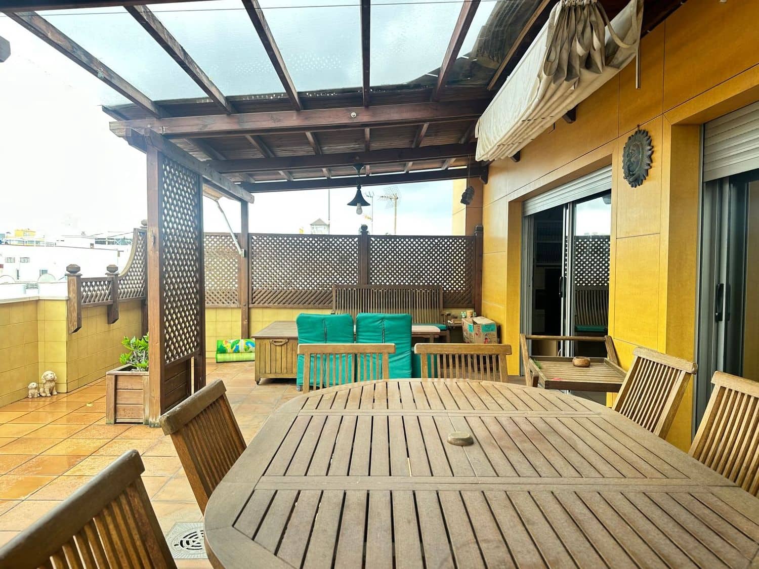 4 soverom Leilighet til salgs i Las Palmas de Gran Canaria med garasje - € 875 000 (Ref: 9848956)