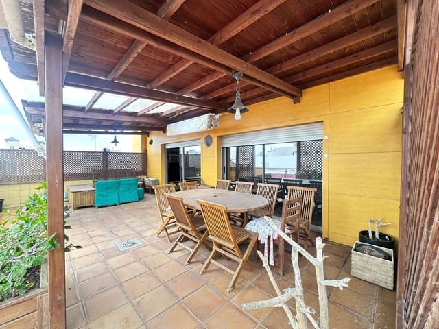 4 soverom Leilighet til salgs i Triana, Las Palmas de Gran Canaria med garasje - € 875 000 (Ref: 9848956)