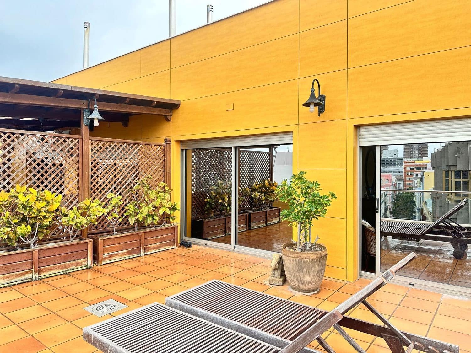 4 soverom Leilighet til salgs i Las Palmas de Gran Canaria med garasje - € 875 000 (Ref: 9848956)