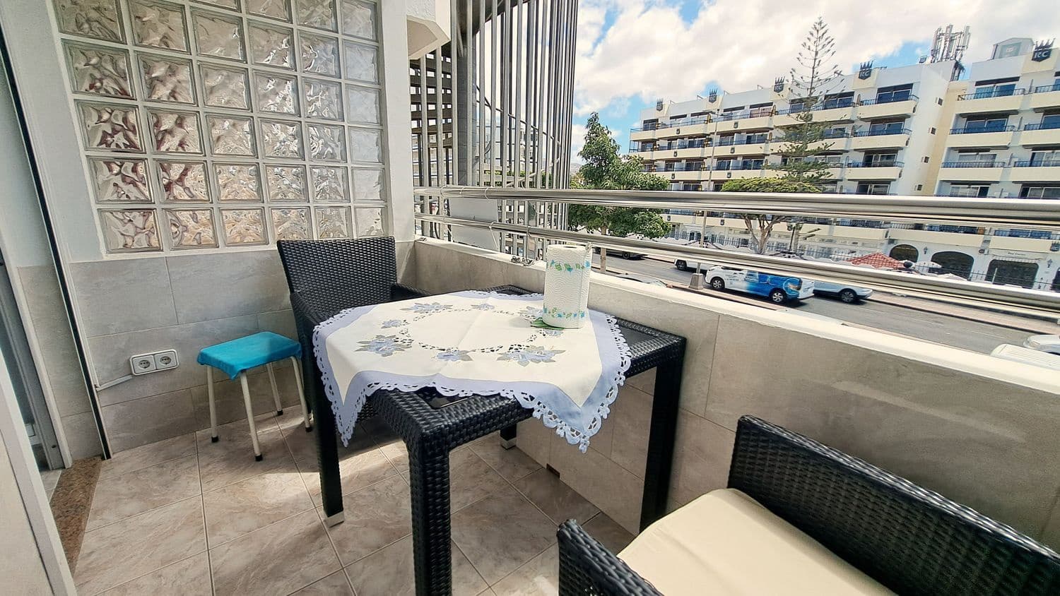 2 bedroom Apartment for sale in Playa del Ingles with pool garage - € 470,000 (Ref: 9854809)