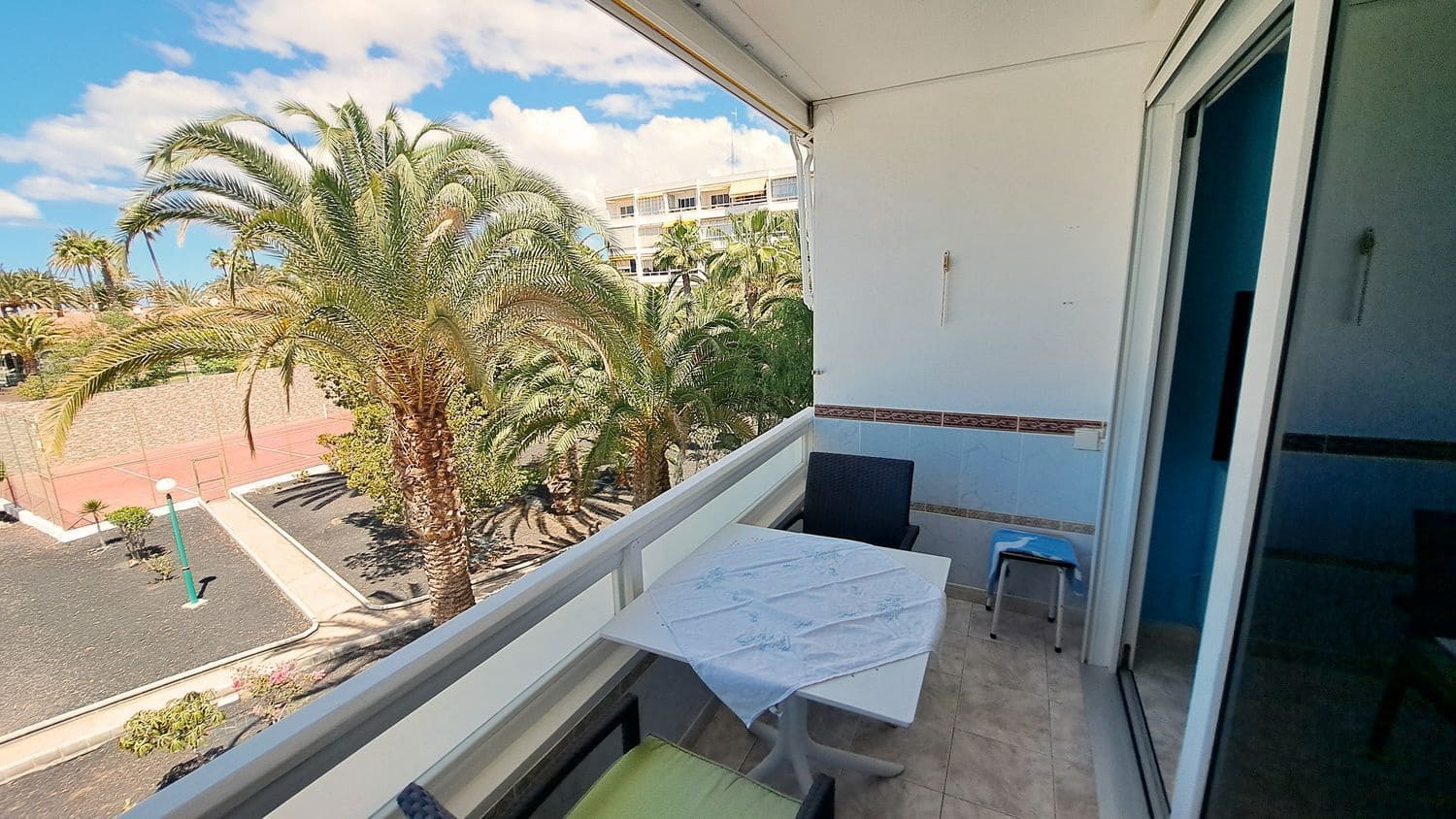2 bedroom Apartment for sale in Playa del Ingles with pool garage - € 470,000 (Ref: 9854809)