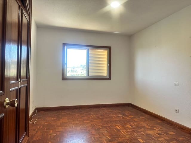 4 soverom Hus til salgs i Santa Brígida med garasje - € 345 000 (Ref: 9859031)