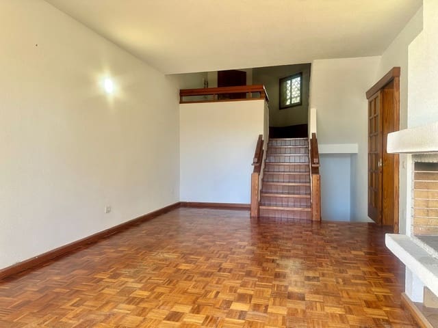 4 quarto Casa em Banda para venda em Santa Brígida com garagem - 345 000 € (Ref: 9859031)