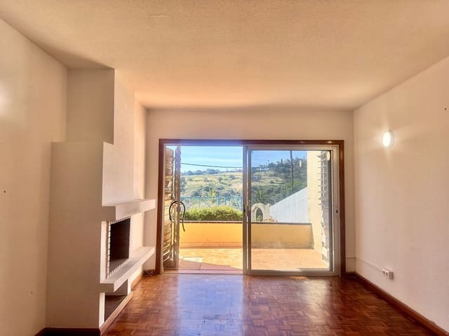 4 quarto Casa em Banda para venda em Santa Brígida com garagem - 345 000 € (Ref: 9859031)