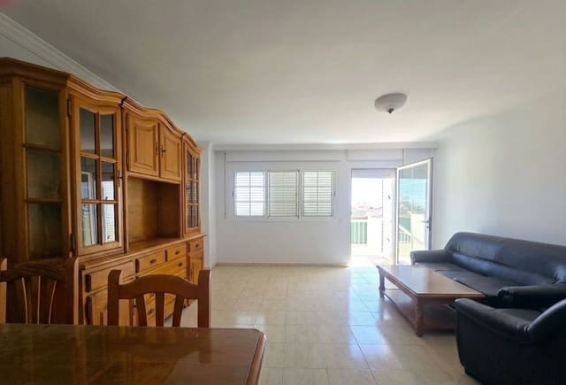3 makuuhuone Omakotitalo vuokrattavana paikassa Las Palmas de Gran Canaria mukana 
autotalli - 1 000 € (Ref: 9861396)