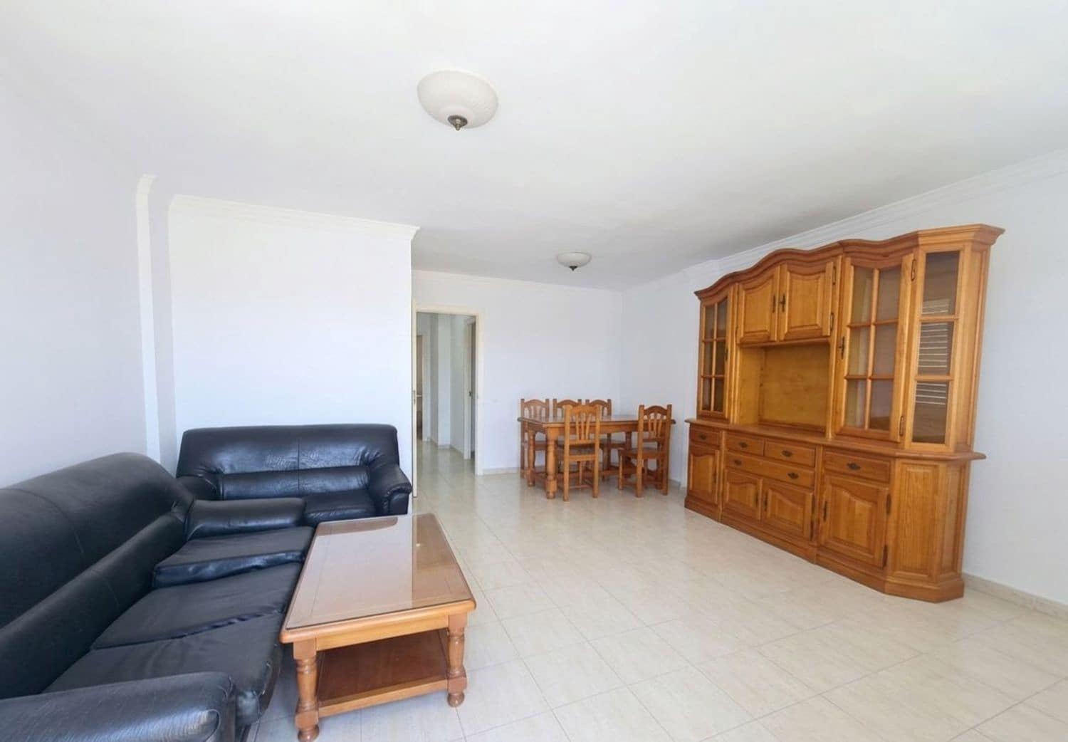 3 makuuhuone Omakotitalo vuokrattavana paikassa Las Palmas de Gran Canaria mukana 
autotalli - 1 000 € (Ref: 9861396)