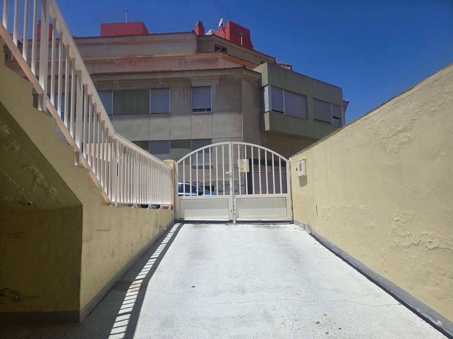 3 makuuhuone Omakotitalo vuokrattavana paikassa Las Palmas de Gran Canaria mukana 
autotalli - 1 000 € (Ref: 9861396)
