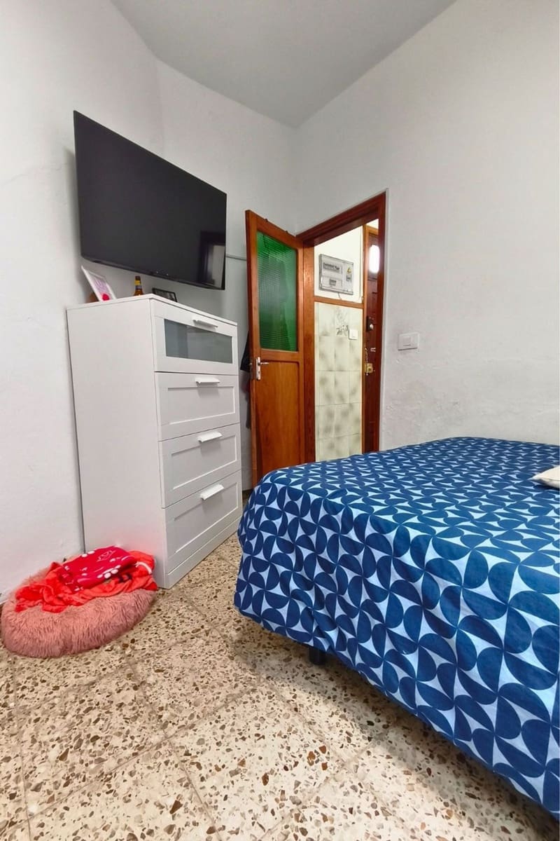 4 bedroom Townhouse for sale in Agaete with garage - € 265,000 (Ref: 9866232)