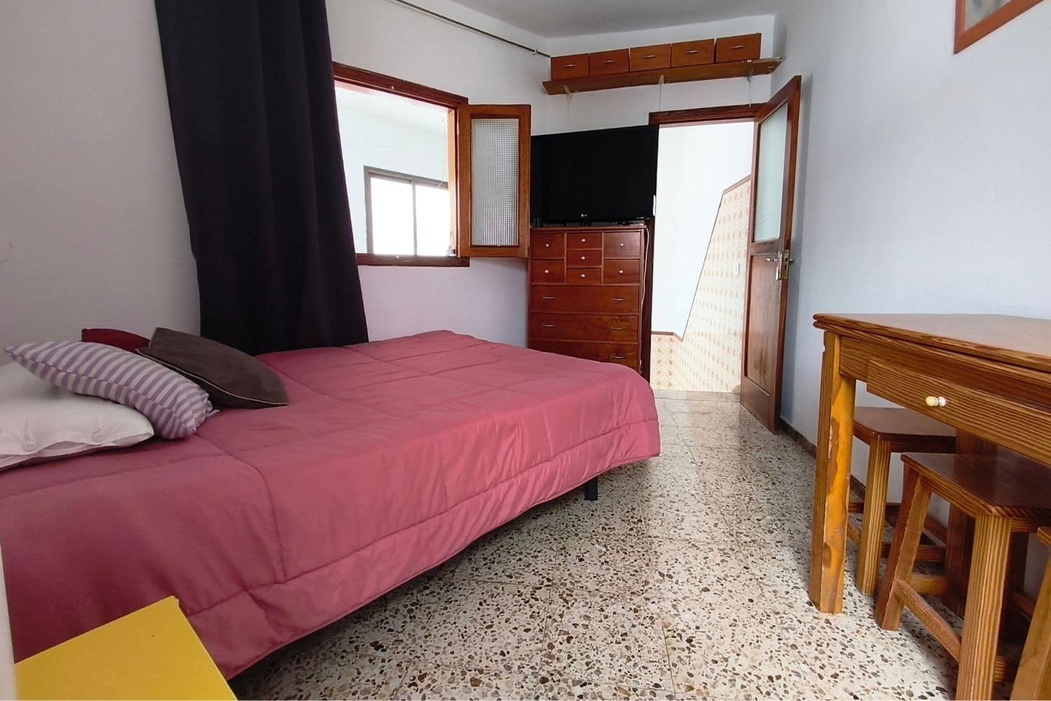 4 bedroom Townhouse for sale in Agaete with garage - € 265,000 (Ref: 9866232)
