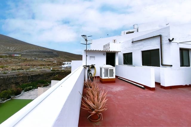 5 sovrum Hus till salu i Agaete med garage - 265 000 € (Ref: 9866232)