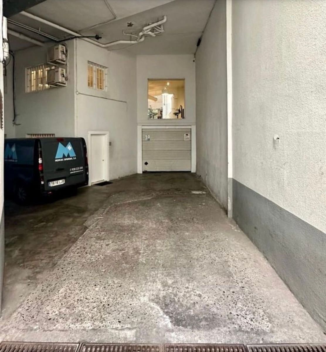 Kommersiell att hyra i Las Palmas de Gran Canaria - 3 500 € (Ref: 9868069)