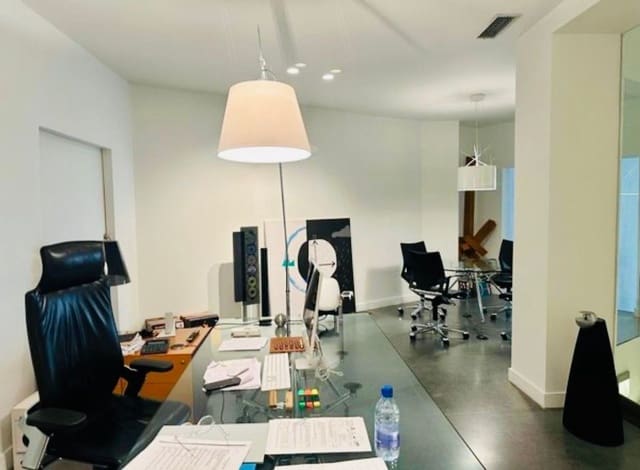 Kommersiell att hyra i Santa Catalina - Canteras, Las Palmas de Gran Canaria - 3 500 € (Ref: 9868069)