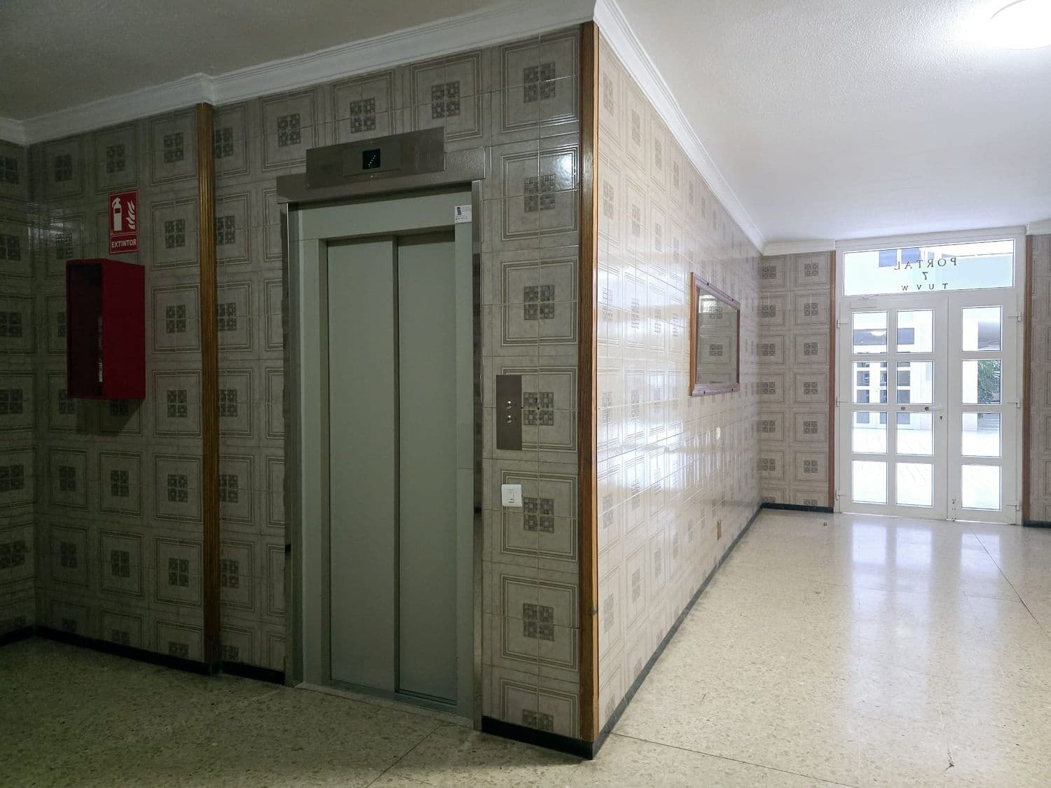 4 Zimmer Apartment zu verkaufen in Las Palmas de Gran Canaria mit Garage - 258.000 € (Ref: 9877769)