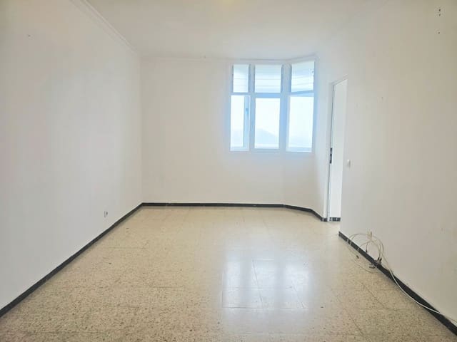 4 bedroom Apartment for sale in La Minilla, Las Palmas de Gran Canaria with garage - € 255,000 (Ref: 9877769)