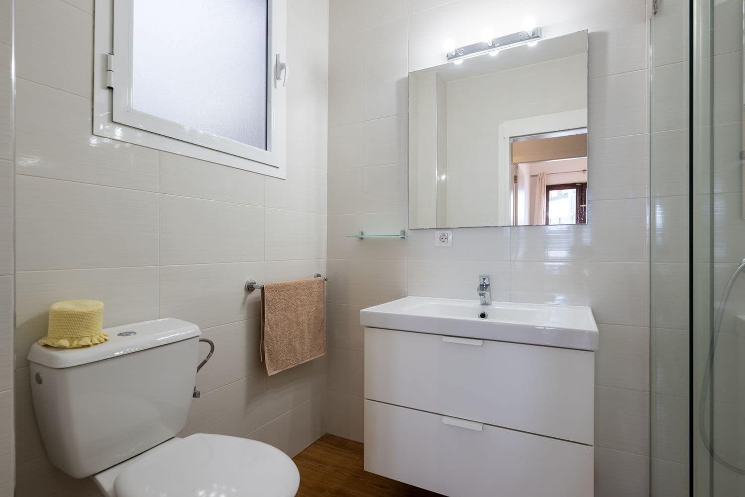 Apartamento de 4 habitaciones en Las Palmas de Gran Canaria en venta con garaje - 270.000 € (Ref: 9880537)