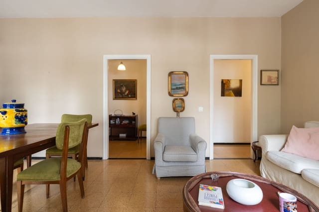 Apartamento de 4 habitaciones en Santa Catalina - Canteras, Las Palmas de Gran Canaria en venta con garaje - 270.000 € (Ref: 9880537)