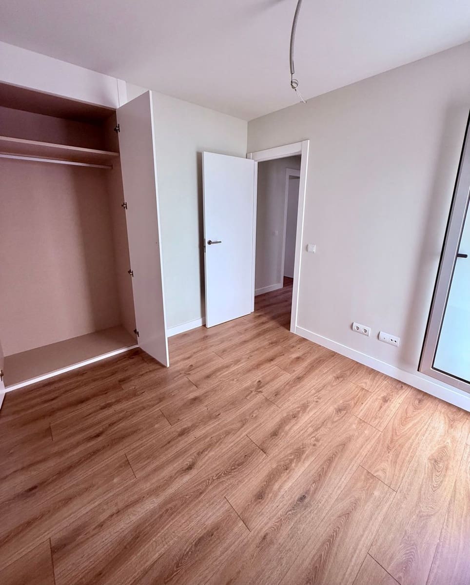 2 Zimmer Apartment zu vermieten in Las Palmas de Gran Canaria mit Pool Garage - 1.150 € (Ref: 9880538)
