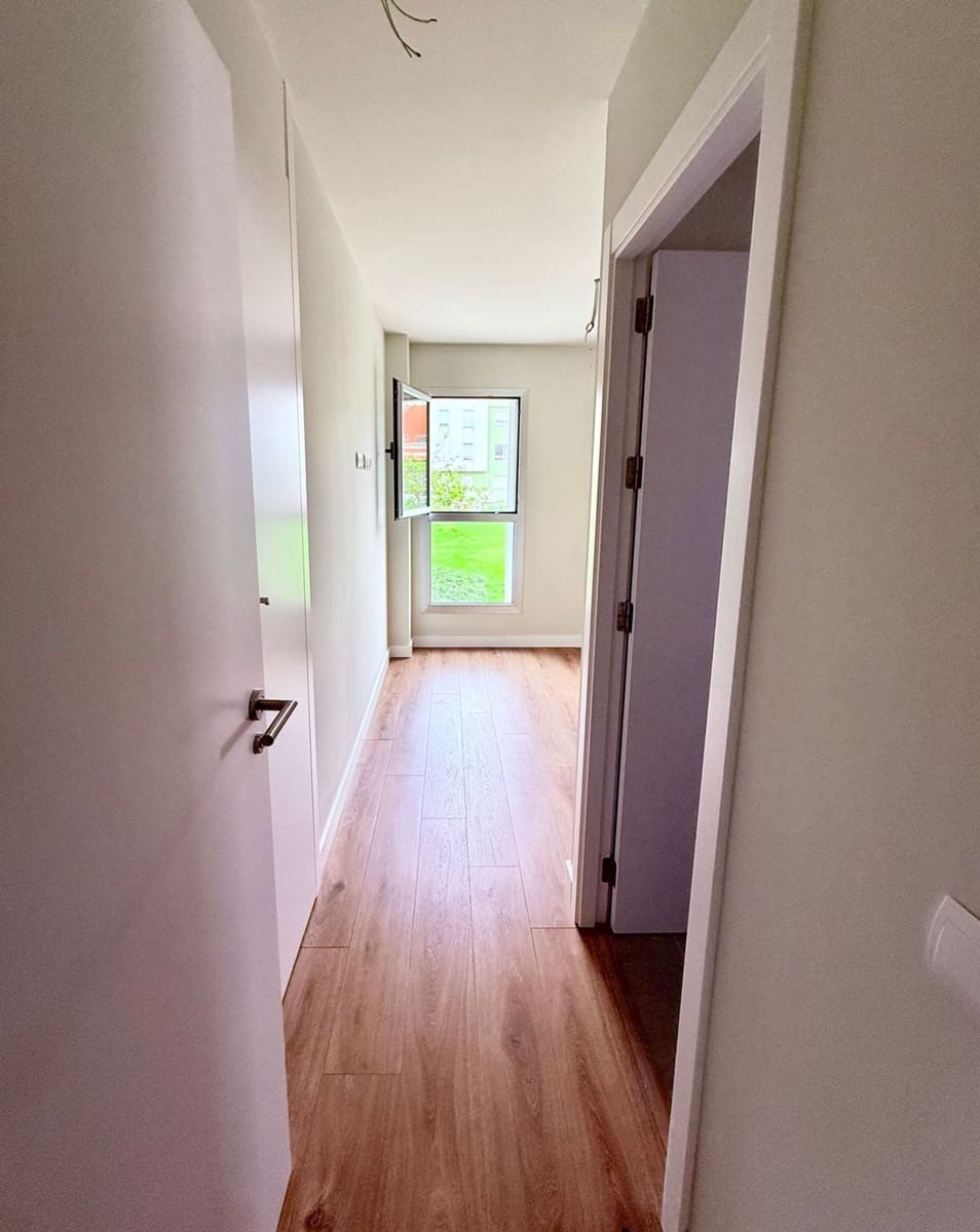 2 Zimmer Apartment zu vermieten in Las Palmas de Gran Canaria mit Pool Garage - 1.150 € (Ref: 9880538)