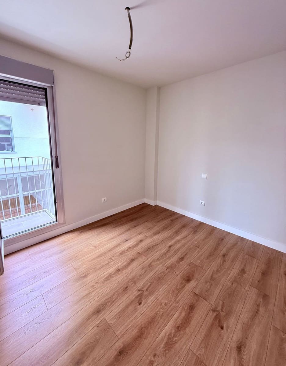 2 Zimmer Apartment zu vermieten in Las Palmas de Gran Canaria mit Pool Garage - 1.150 € (Ref: 9880538)