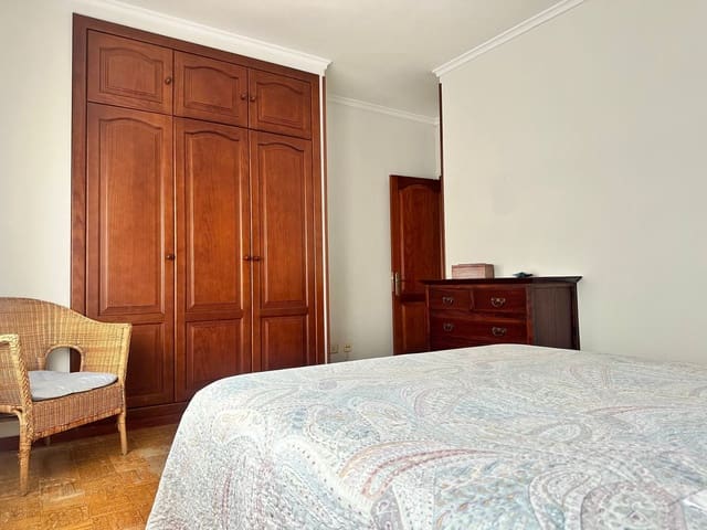 4 makuuhuone Huoneisto myytävänä paikassa Ciudad Jardín, Las Palmas de Gran Canaria mukana 
autotalli - 385 000 € (Ref: 9880539)