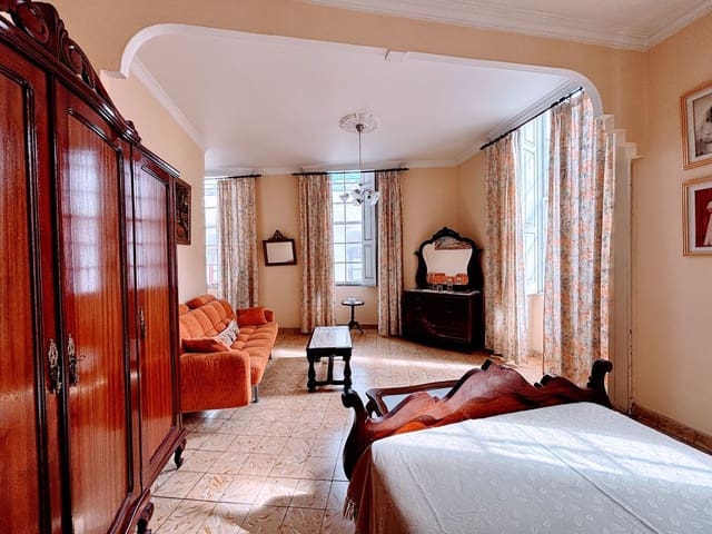 3 quarto Apartamento para venda em Vegueta, Las Palmas de Gran Canaria com garagem - 175 000 € (Ref: 9883969)