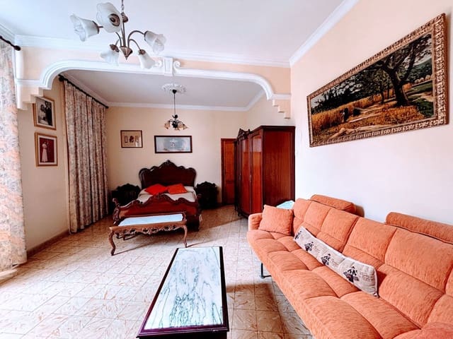 3 quarto Apartamento para venda em Vegueta, Las Palmas de Gran Canaria com garagem - 175 000 € (Ref: 9883969)