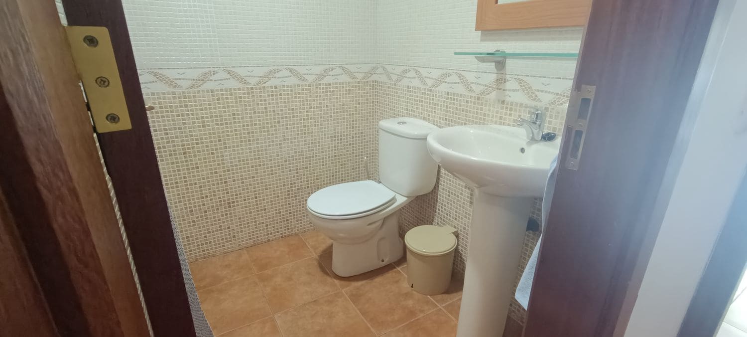 3 bedroom Apartment for rent in Telde with garage - € 850 (Ref: 9885336)