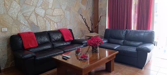 3 bedroom Apartment for rent in Marpequeña, Telde with garage - € 850 (Ref: 9885336)