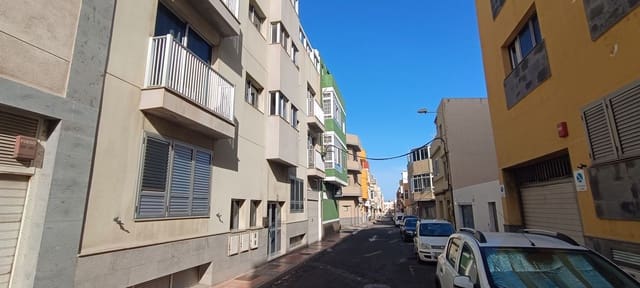 3 bedroom Apartment for rent in Marpequeña, Telde with garage - € 850 (Ref: 9885336)