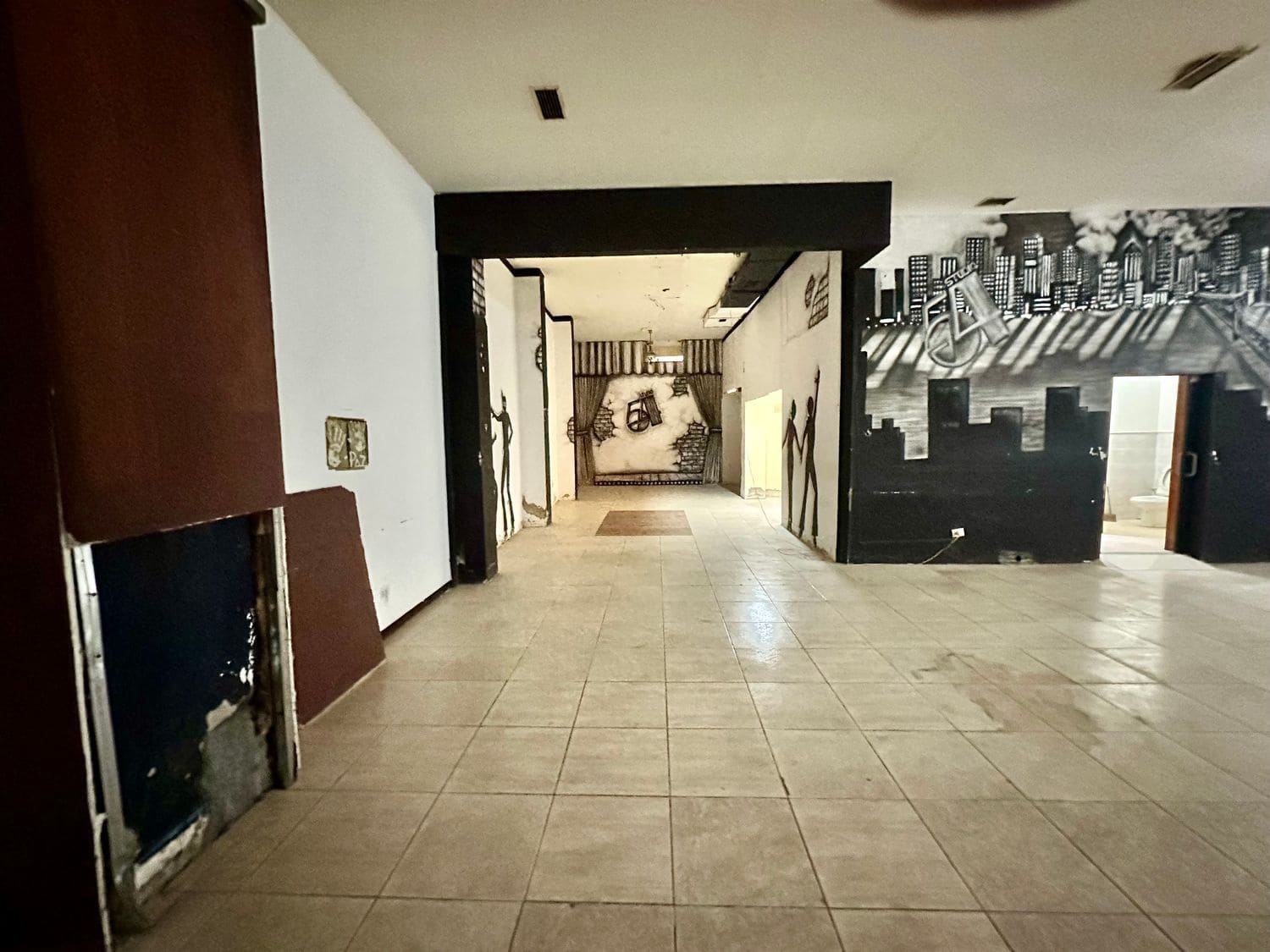 Komercyjne na sprzedaż w Las Palmas de Gran Canaria - 195 000 € (Ref: 9889633)