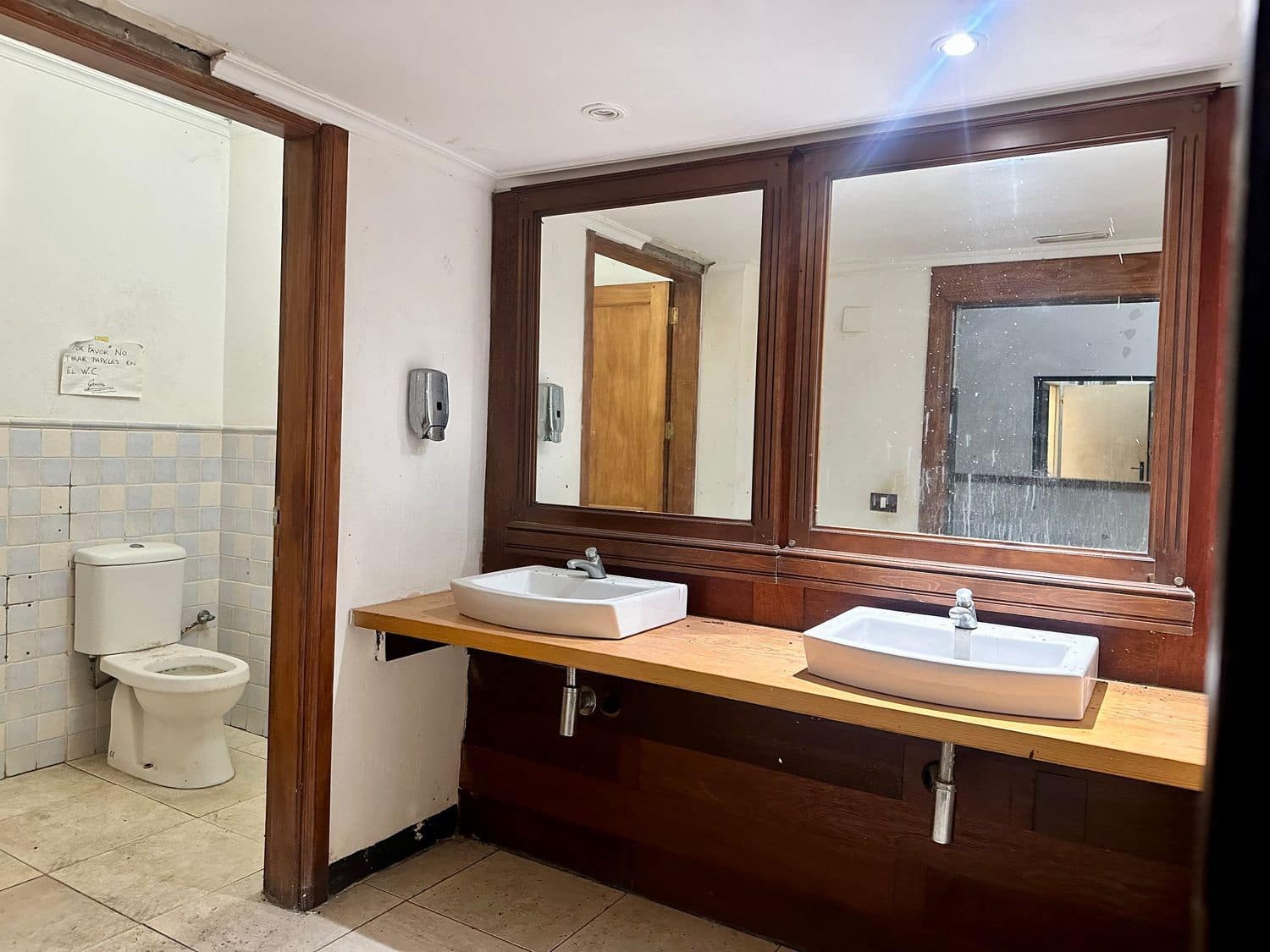Komercyjne na sprzedaż w Las Palmas de Gran Canaria - 195 000 € (Ref: 9889633)