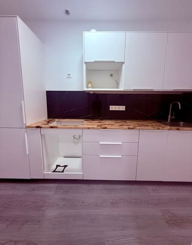 5 makuuhuone Omakotitalo myytävänä paikassa Telde mukana 
autotalli - 227 000 € (Ref: 9891557)