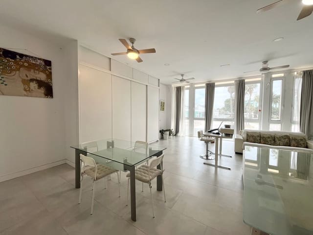 2 sovrum Lägenhet till salu i Santa Catalina - Canteras, Las Palmas de Gran Canaria med garage - 299 000 € (Ref: 9912437)
