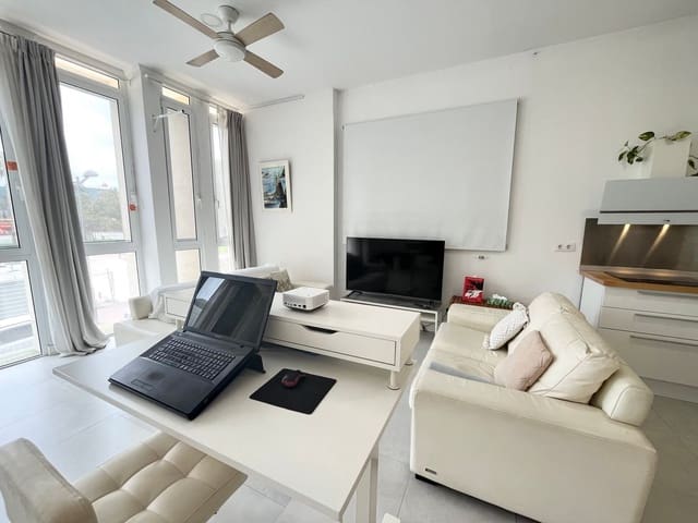 2 sovrum Lägenhet till salu i Santa Catalina - Canteras, Las Palmas de Gran Canaria med garage - 299 000 € (Ref: 9912437)