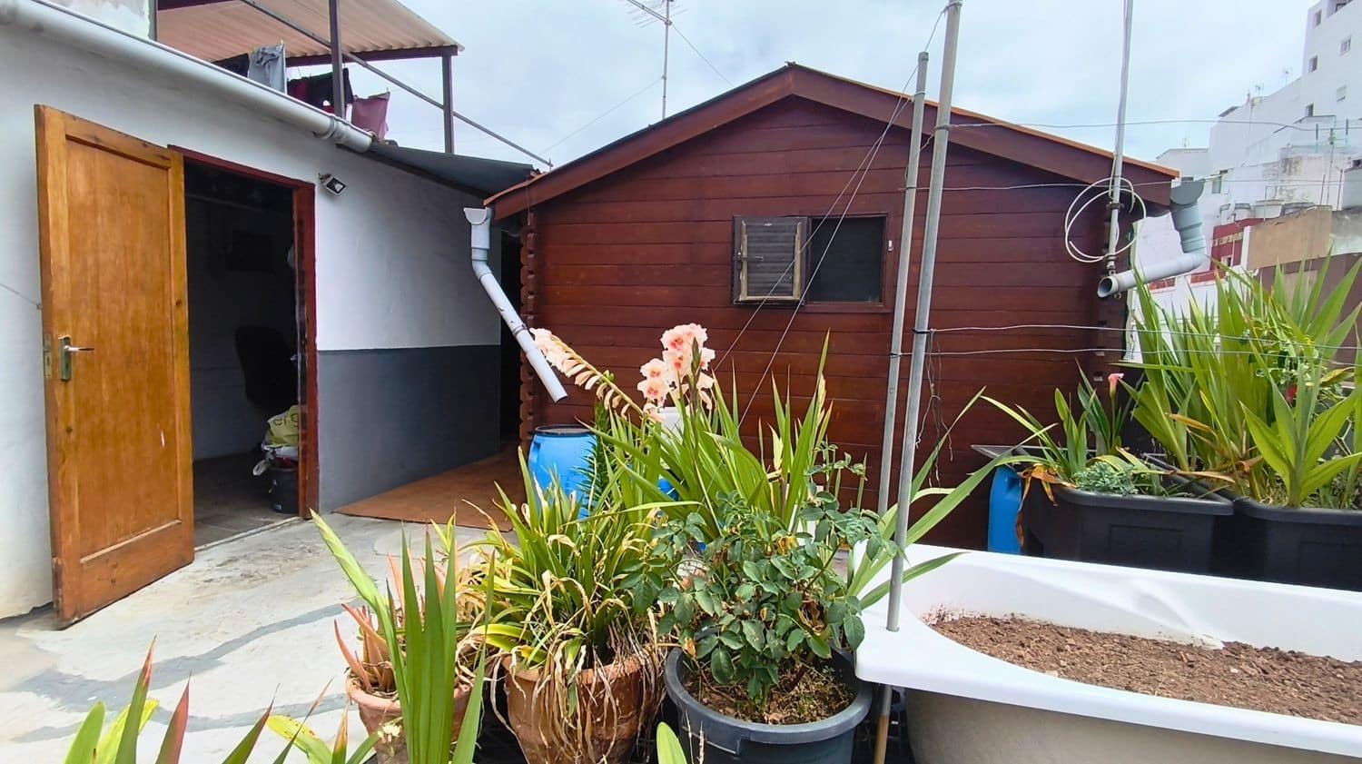 3 slaapkamer Appartement te koop in Las Palmas de Gran Canaria met garage - € 169.000 (Ref: 9926673)