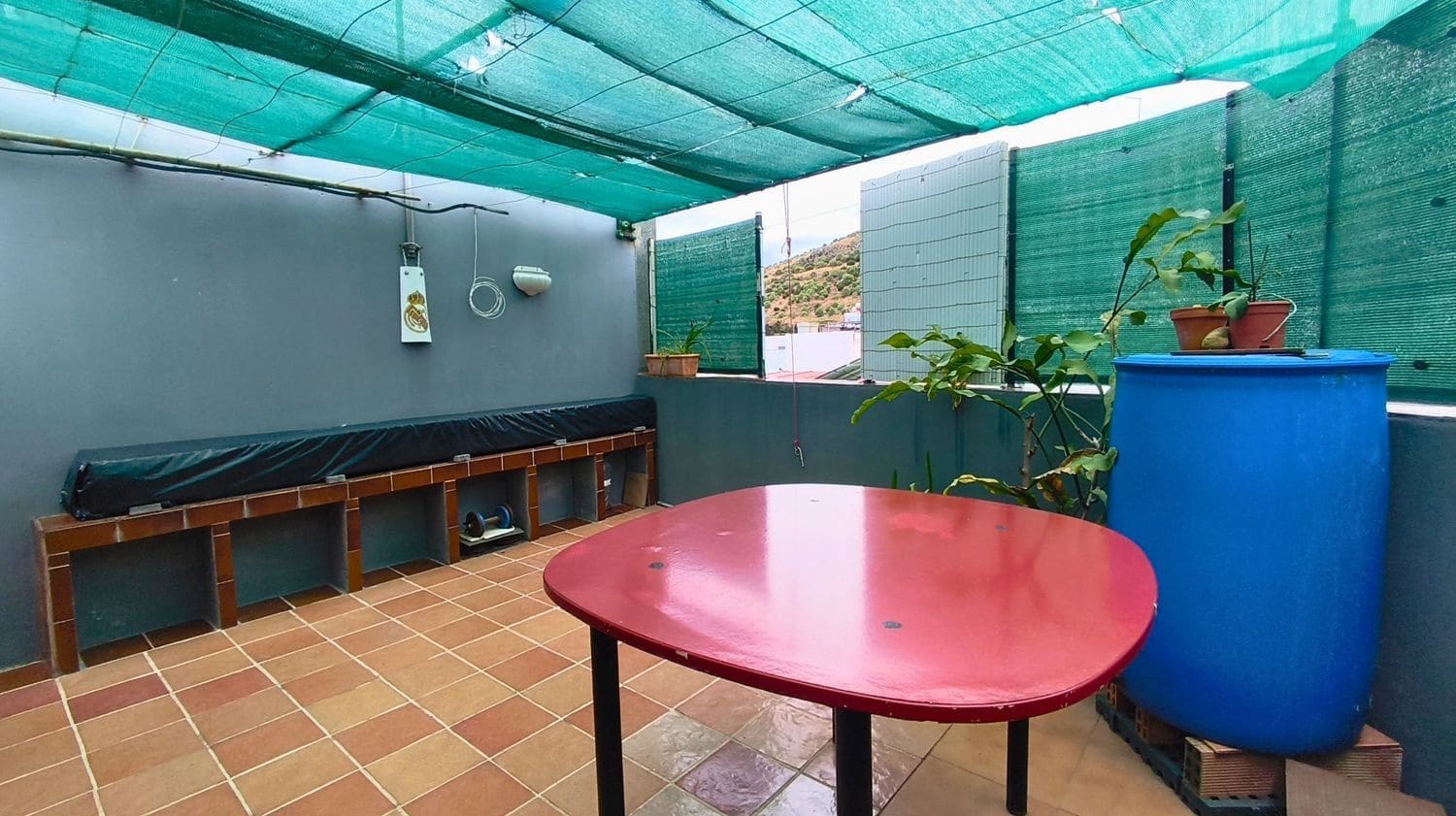 3 slaapkamer Appartement te koop in Las Palmas de Gran Canaria met garage - € 169.000 (Ref: 9926673)