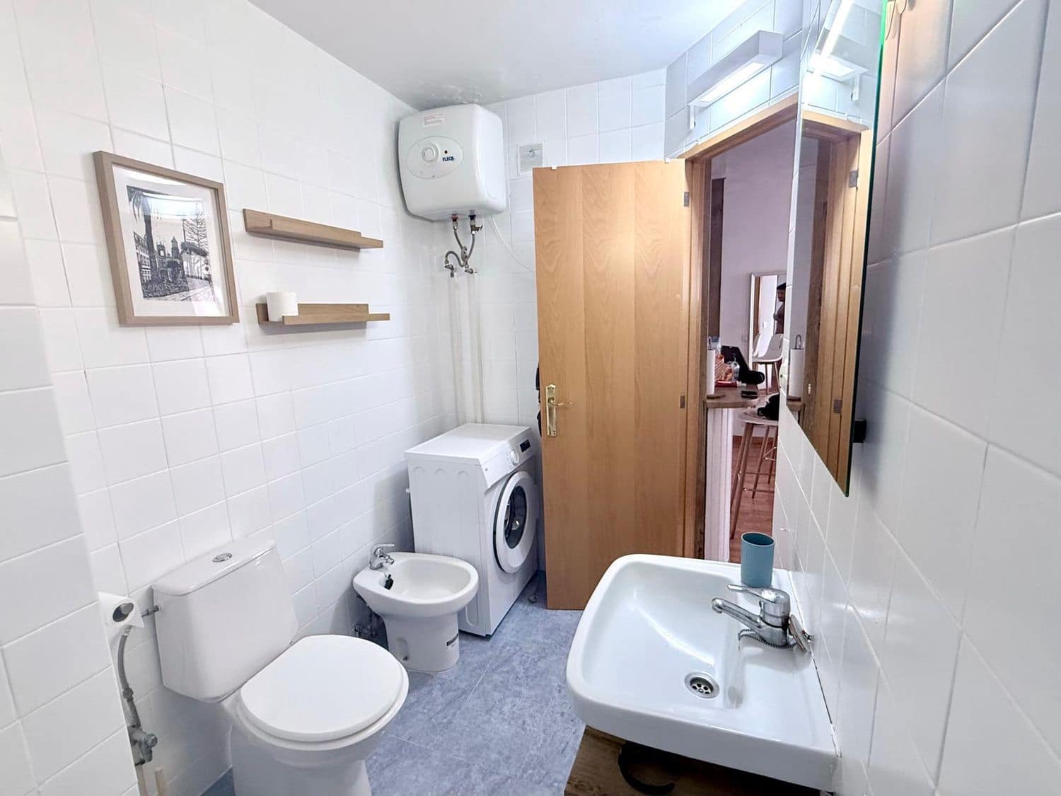2 slaapkamer Appartement te huur in Playa del Ingles met zwembad garage - € 900 (Ref: 9928579)