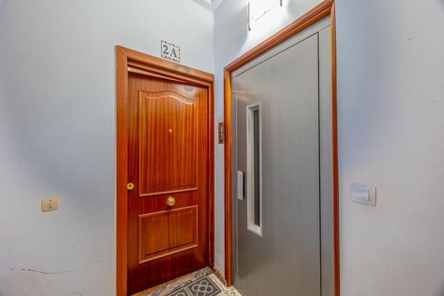 3 slaapkamer Appartement te koop in Schamann - Rehoyas, Las Palmas de Gran Canaria met garage - € 260.000 (Ref: 9928580)