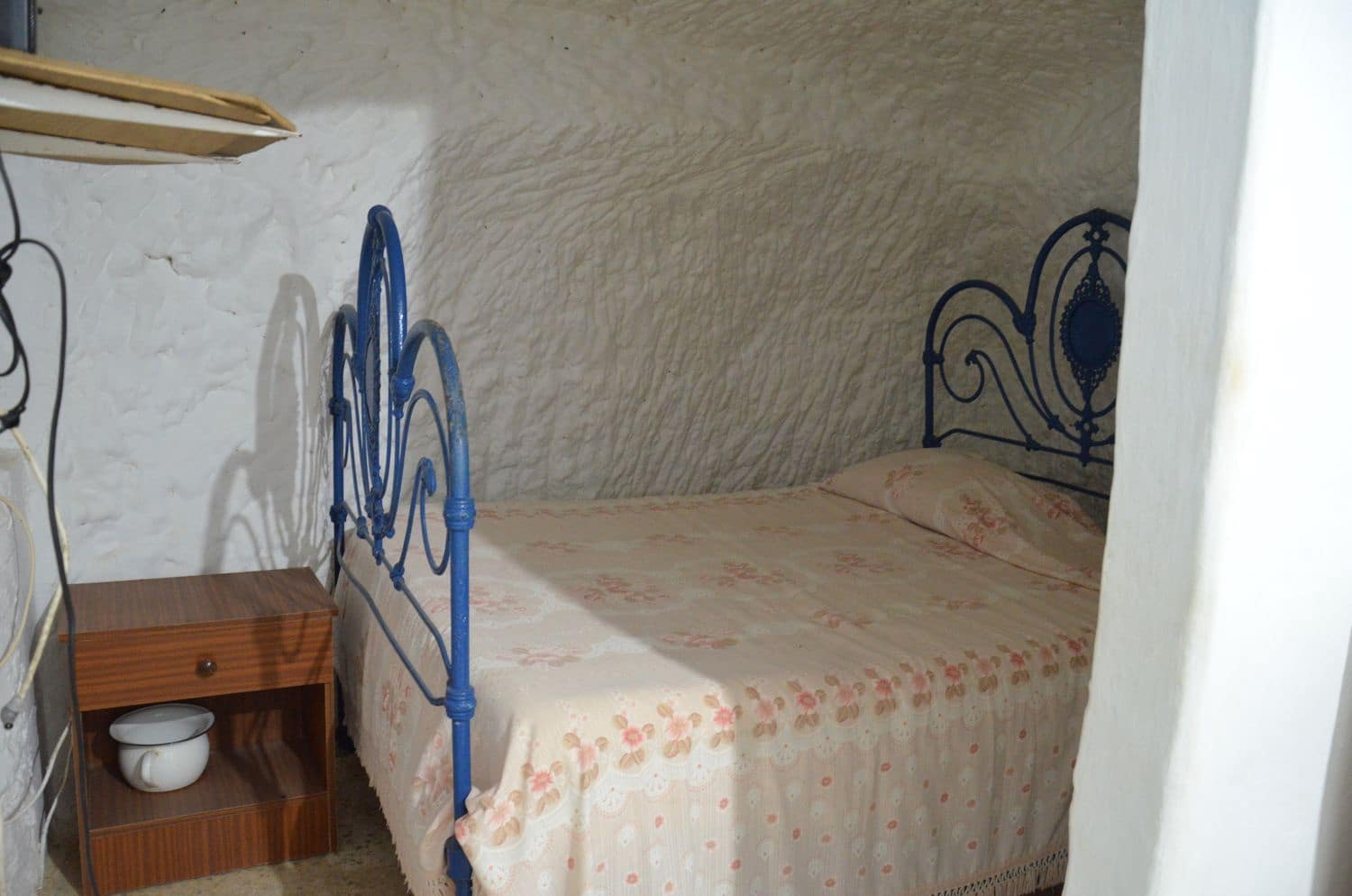 5 bedroom Finca/Country House for sale in Galdar with garage - € 195,000 (Ref: 9935448)