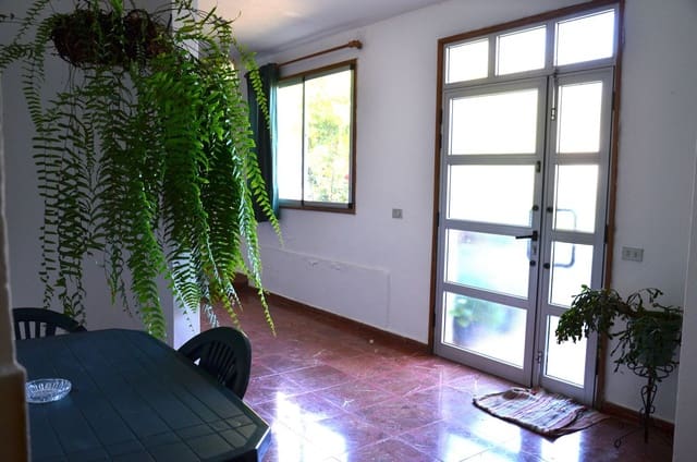5 soveværelse Finca/Landehus til salg i Gáldar med garage - € 195.000 (Ref: 9935448)