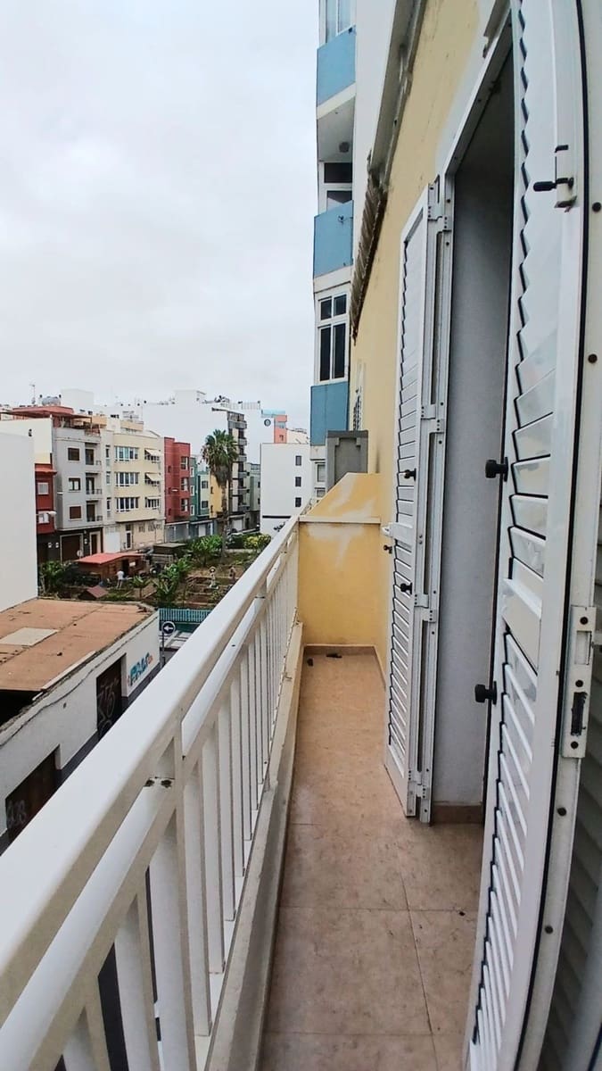 Appartement de 1 chambre à louer à Las Palmas de Gran Canaria avec garage - 850 € (Ref: 9941638)