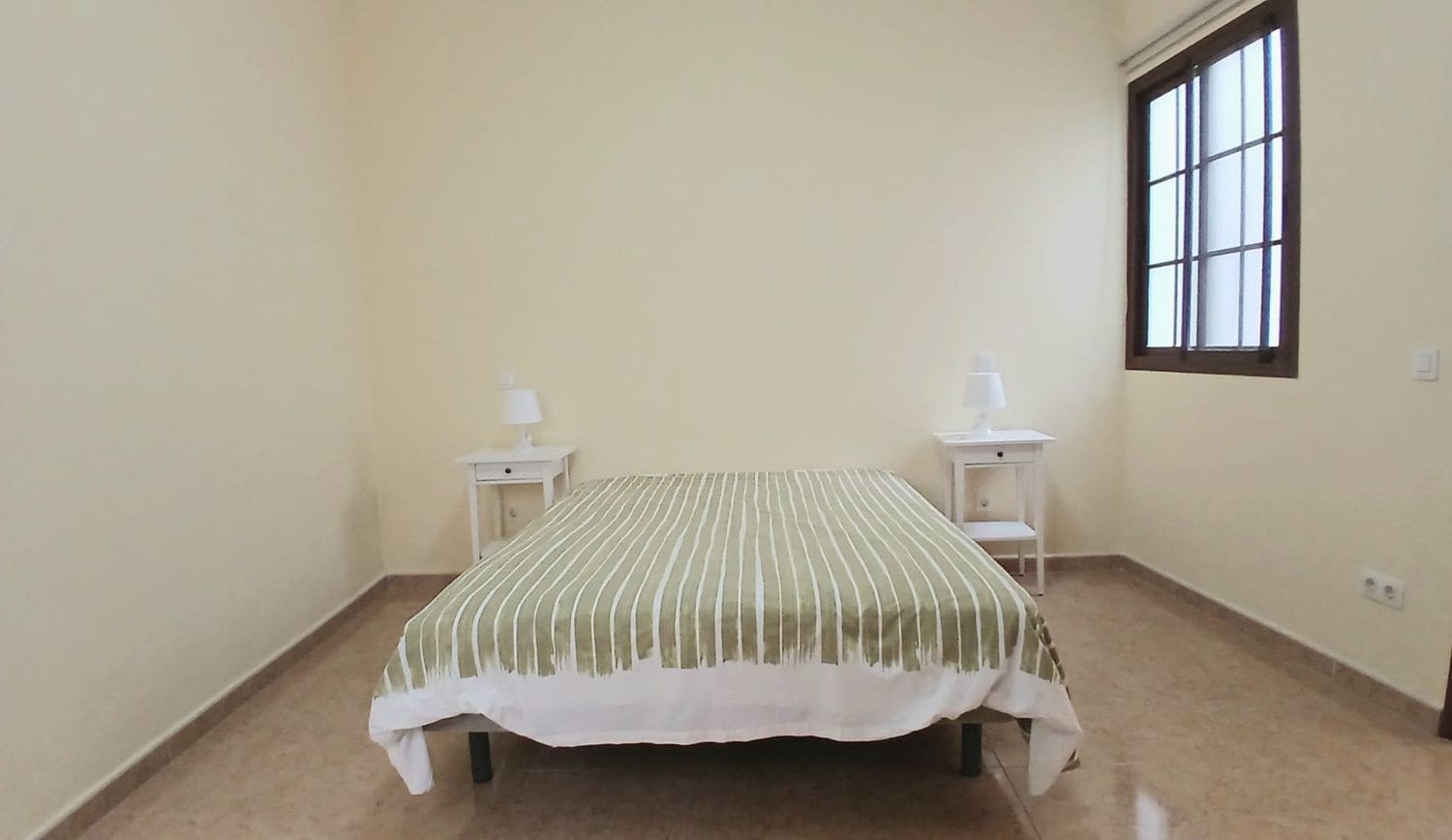 Appartement de 1 chambre à louer à Las Palmas de Gran Canaria avec garage - 850 € (Ref: 9941638)